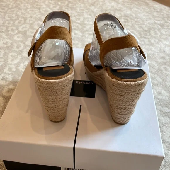 Dolce Vita Tan Wedge Sandals - Picture 6 of 10